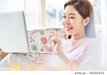 女性　ライフスタイル 49282833