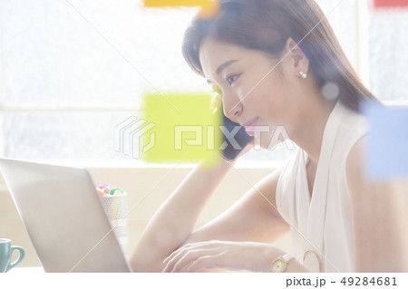 女性 ビジネス 女性 ビジネス 49284681