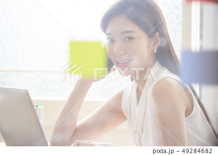 女性 ビジネス 女性 ビジネス 49284682