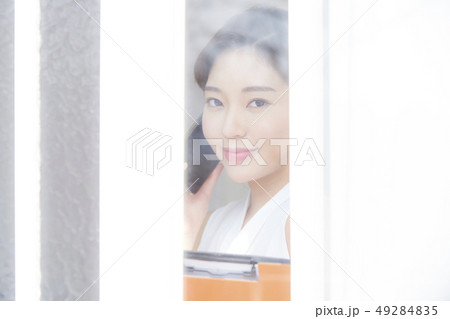 女性　ビジネス 49284835