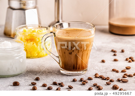 Coffee blended with ghee butter and MCT coconut Coffee blended with ghee butter and MCT coconut 49295667