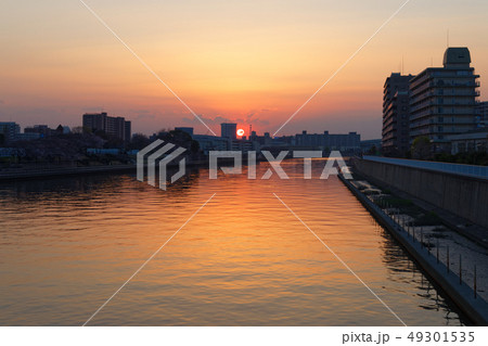 小台橋より隅田川の夕日を望む 王子 北とぴあ 小台橋より隅田川の夕日を望む 王子 北とぴあ 49301535