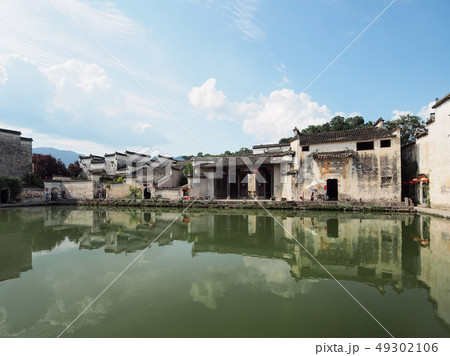 中国安徽省・世界遺産 『安徽省南部の古村落』~宏村 / Hongcun, Anhui, China 中国安徽省・世界遺産 『安徽省南部の古村落』~宏村 / Hongcun, Anhui, China 49302106