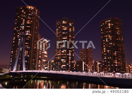豊洲・東雲方面の夜景と辰巳桜橋 49302180