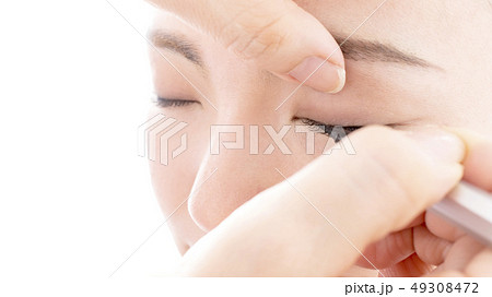 アイメイク 若い女性のビューティーイメージ プロフェッショナルサービス アイメイク 若い女性のビューティーイメージ プロフェッショナルサービス 49308472