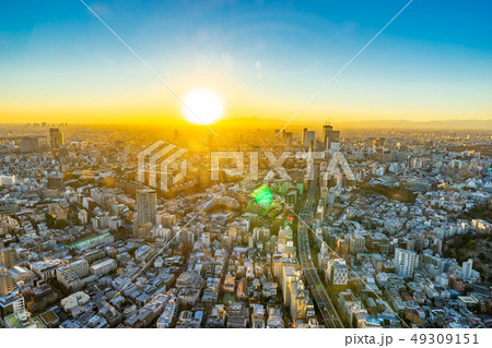 六本木ヒルズからの展望 夕焼け 朝焼け イメージ 【東京都】 六本木ヒルズからの展望 夕焼け 朝焼け イメージ 【東京都】 49309151