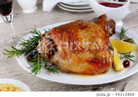 Baked turkey thigh 49313860