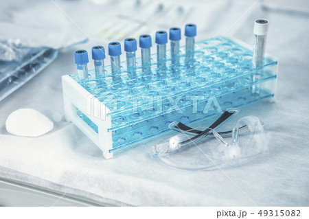 Modern clinic of medical diagnostics 49315082