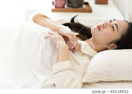 目覚め 49316932