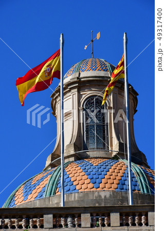 バルセロナ、サン・ジャウマ広場、カタルーニャ州政府庁舎 49317400