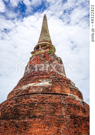 Wat Mahathat temple, Ayutthaya, Thailand Wat Mahathat temple, Ayutthaya, Thailand 49322822