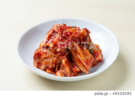 キムチ　韓国　発酵食品 49329395