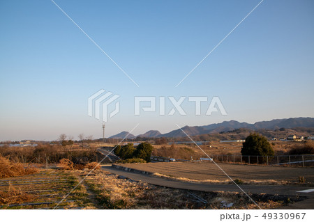 群馬県甘楽町 西原西付近 夕景 田園風景 群馬県甘楽町 西原西付近 夕景 田園風景 49330967