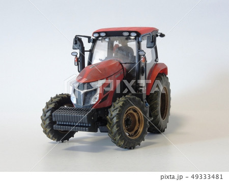 トラクターのプラモデル 49333481