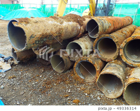 新水道ビジョンに則って水道配管を交換しています 49336314