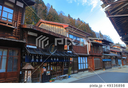 【長野県】晴天下の奈良井宿 【長野県】晴天下の奈良井宿 49336898