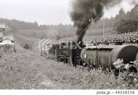 DD51・D60牽引重連貨物列車 昭和43年 磐越東線 福島県 DD51・D60牽引重連貨物列車 昭和43年 磐越東線 福島県 49338558