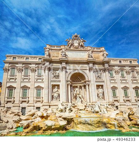 Trevi fountain in rome, Italy Trevi fountain in rome, Italy 49346233