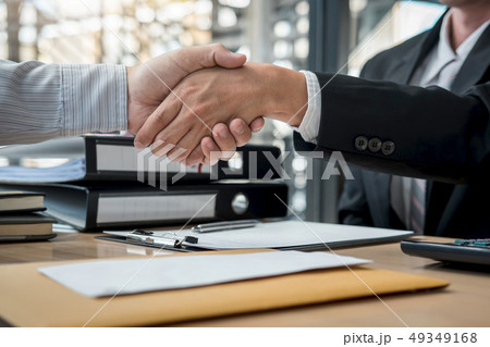 Handshake after finishing conversation Businessman Handshake after finishing conversation Businessman 49349168