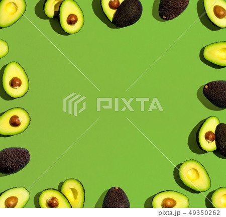Fresh avocado pattern 49350262