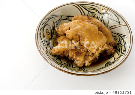 沖縄料理 てびち（豚足の煮付け） 49353751