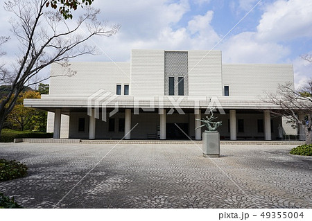 下関美術館 正面玄関 下関美術館 正面玄関 49355004