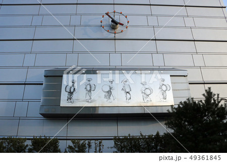 盛岡駅西口光の広場のからくり時計 49361845