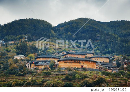 Fujian Tulou building 49363192