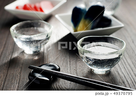 日本酒と漬物 49370795
