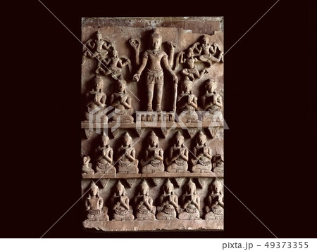The sculpture is a skill and a high effort. The sculpture is a skill and a high effort. 49373355
