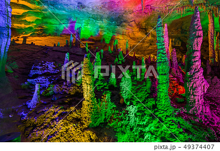 Huanglong Yellow Dragon Cave - China 49374407