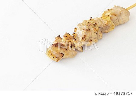 鶏モモ肉の焼き鳥　塩 49378717