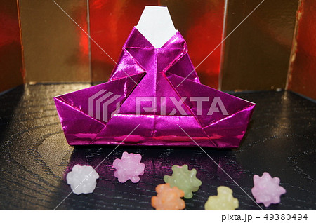 折り紙のお雛様 折り紙のお雛様 49380494