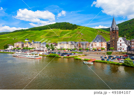 Bernkastel Kues aerial view, Germany. 49384107