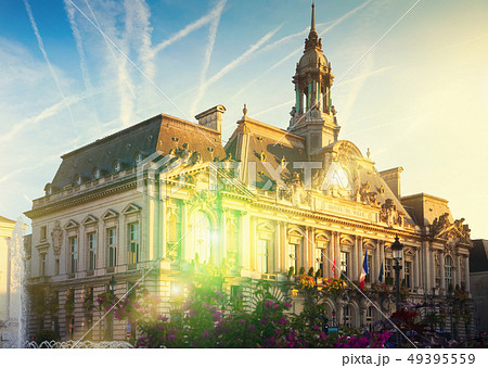 Tours Town Hall in morning Tours Town Hall in morning 49395559