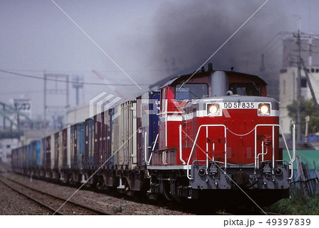 DD51牽引貨物列車 49397839