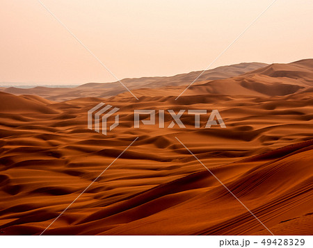 新疆ウイグル自治区・クムタグ砂漠 / Kumtag Desert, Xinjiang,China 新疆ウイグル自治区・クムタグ砂漠 / Kumtag Desert, Xinjiang,China 49428329
