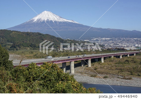 富士川ＳＡからの富士山 49446940