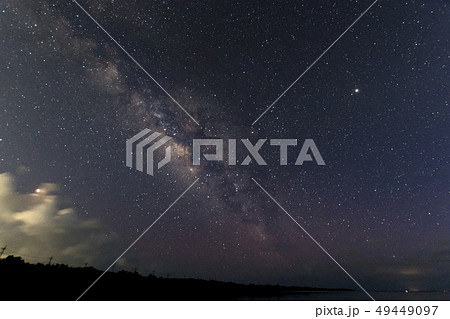 沖縄　竹富島　西桟橋からの星空 49449097