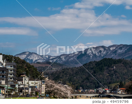 桜の咲く三朝温泉 桜の咲く三朝温泉 49459796