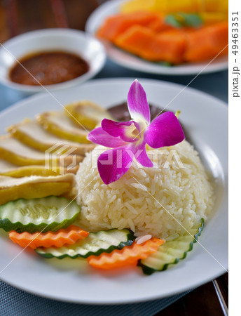 Hainanese chicken rice , Thai gourmet steamed Hainanese chicken rice , Thai gourmet steamed 49463351
