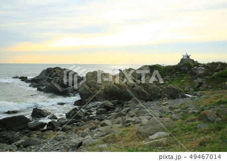 波 日の出 泡沫 49467014