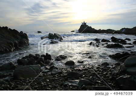 波 日の出 泡沫 49467039