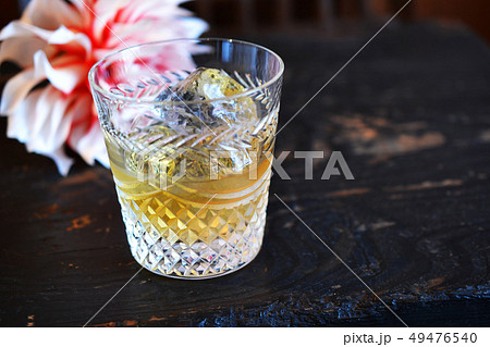 オンザロック冷えてます 49476540