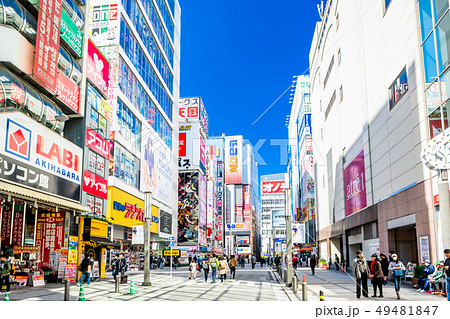 東京　秋葉原駅　電気街口　駅前風景 49481847