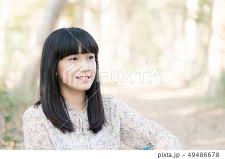 女性 女の人 女 49486678