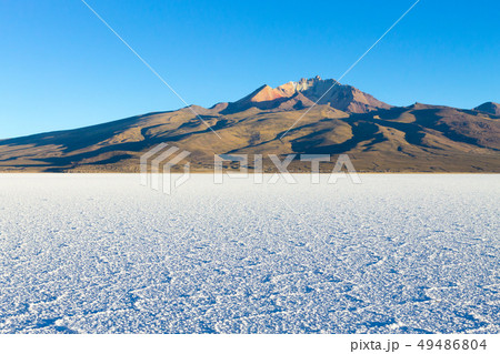 Salar de Uyuni,Cerro Tunupa view Salar de Uyuni,Cerro Tunupa view 49486804
