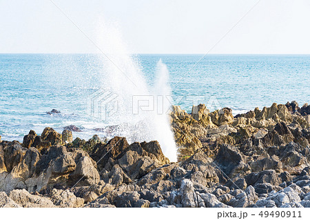 気仙沼 岩井崎 潮吹き岩 三陸復興国立公園 観光地 気仙沼 岩井崎 潮吹き岩 三陸復興国立公園 観光地 49490911