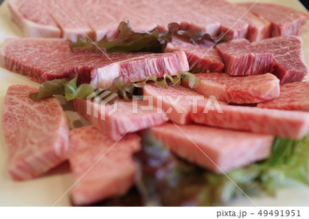 焼肉　サーロイン　カット肉　葦北牛　素材　背景　出水市　鹿児島県 49491951