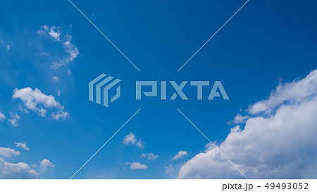 4月の空（16:9） 49493052